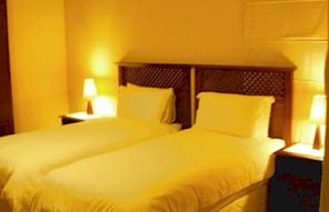 Second Bedroom with en-suite bathroom